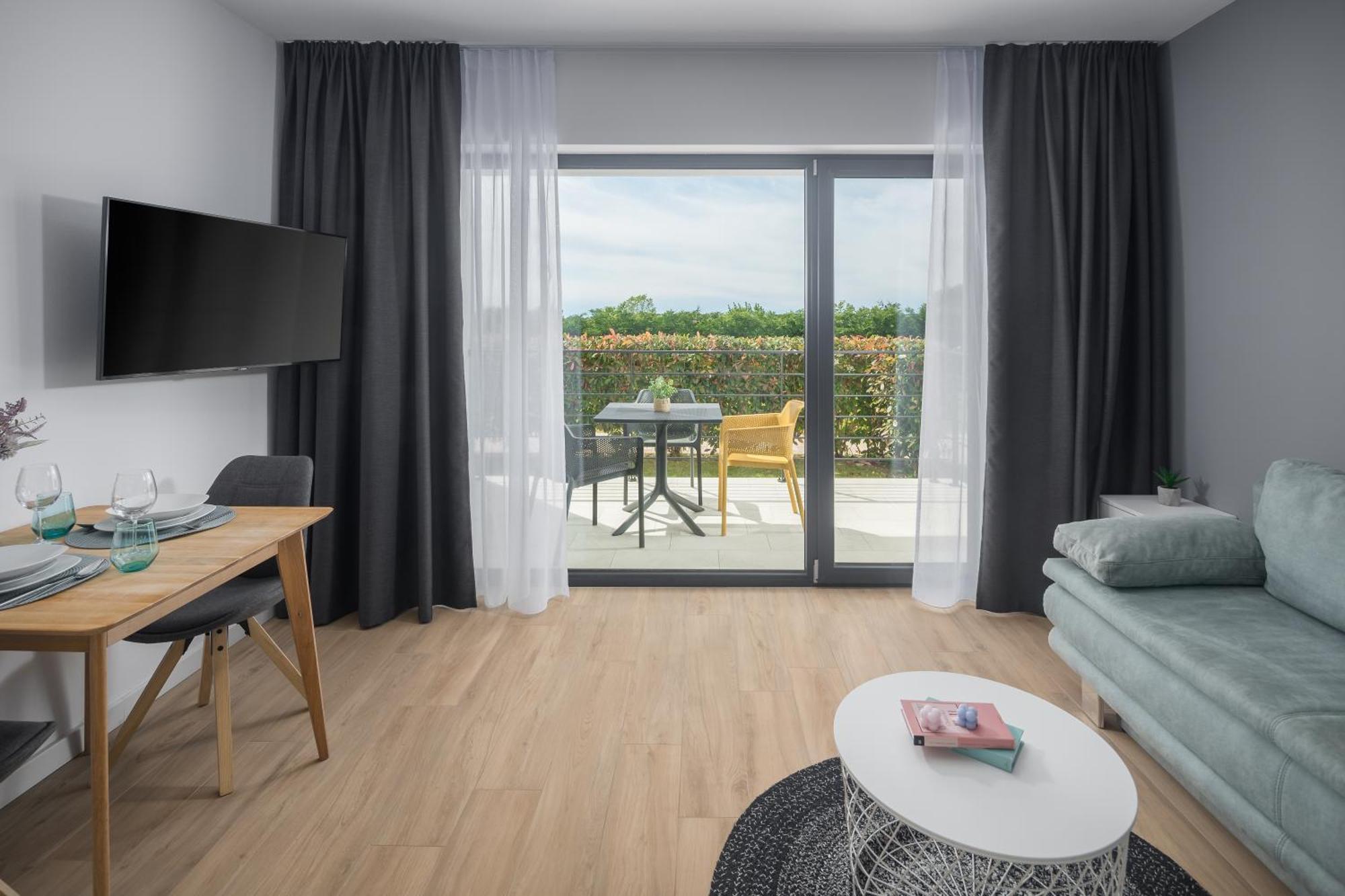 Lana Premium Residence 2 포레치 외부 사진